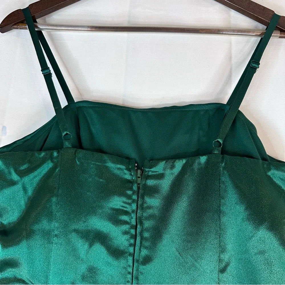 SPEECHLESS Women’s Size 13 Dress Fancy Formal Mini Length Ruffles NWT Green